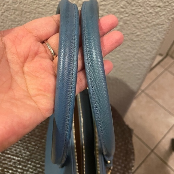 Authentic MCM Shoulder Bag with Authenticity Card - Picture 3 of 12